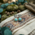 светло син камък